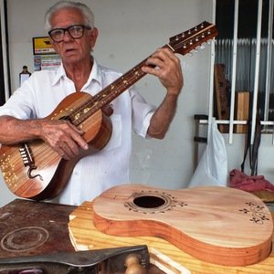 Seu Cabral das Violas