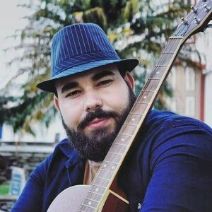 Beto Olhiver